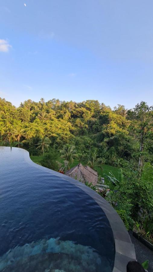 Вилла Tirta Sari Tampaksiring Экстерьер фото