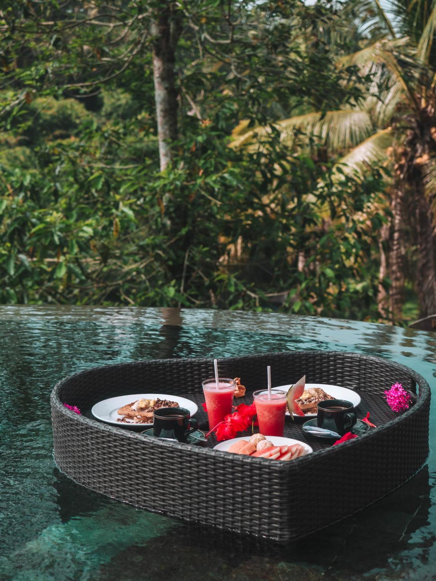 Вилла Tirta Sari Tampaksiring Экстерьер фото