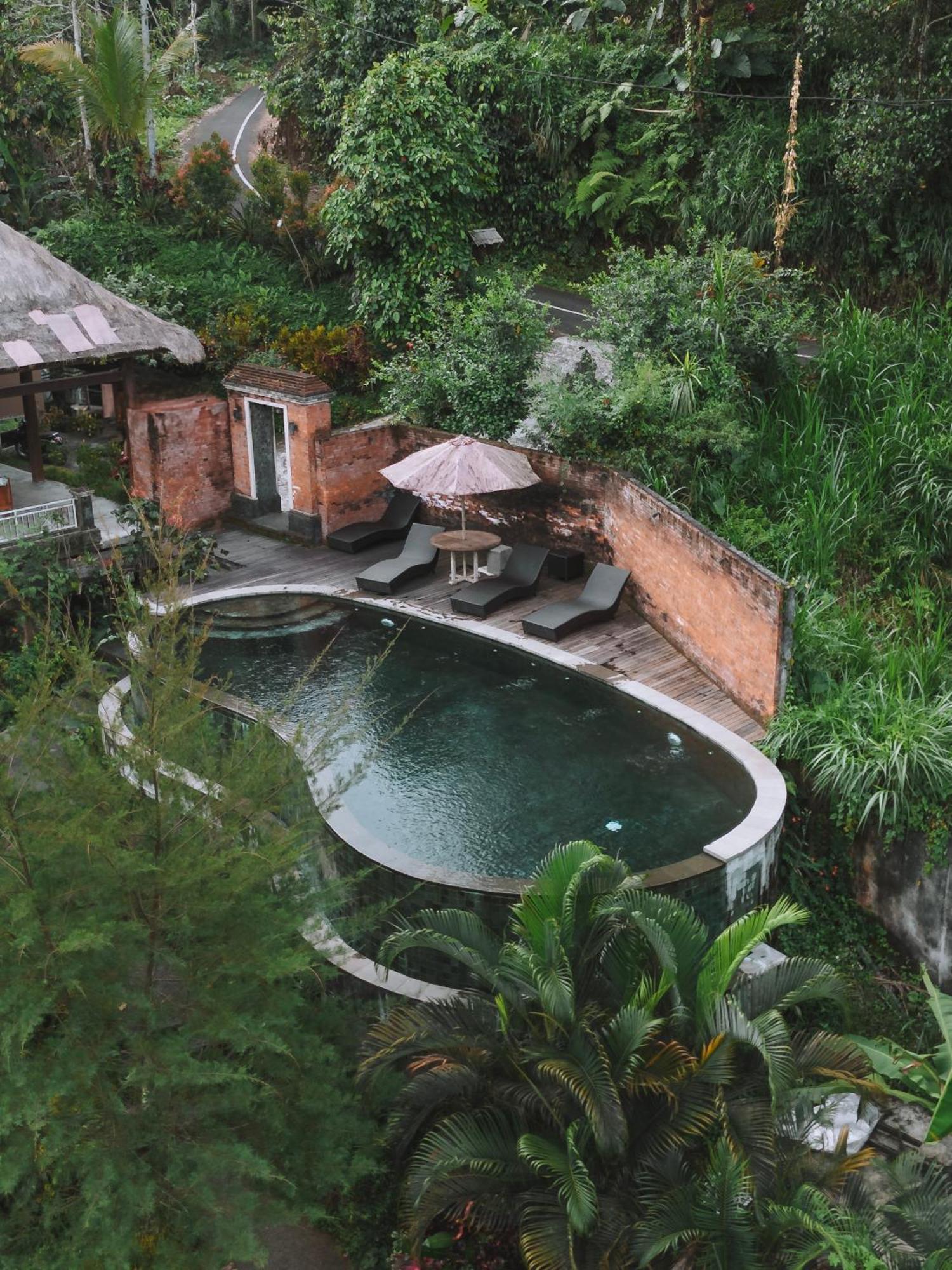Вилла Tirta Sari Tampaksiring Экстерьер фото